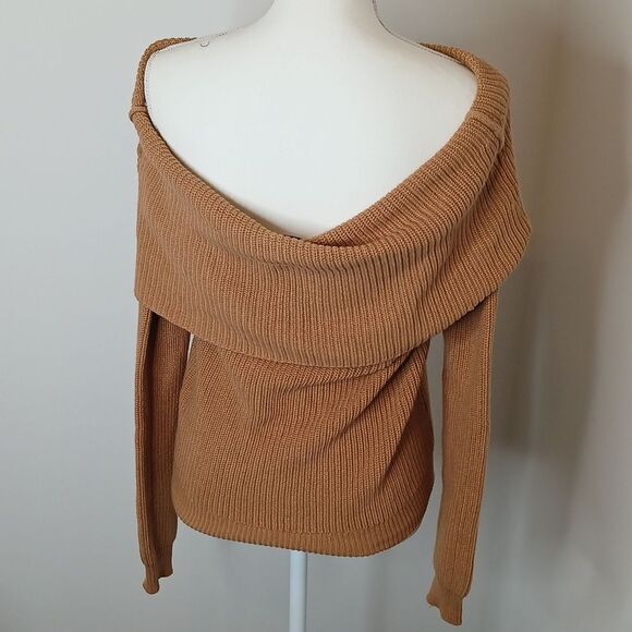 Women's Lovers + Friends Tan Fold Down Sweater Size Small - Picture 6 of 8